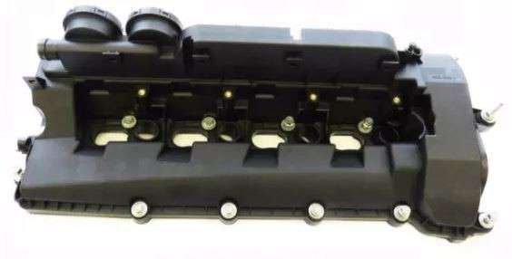 Land Rover valve cover-inbuilt PCV valve, RIGHT BANK
