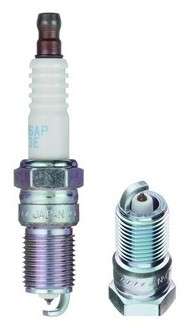 Volvo spark plug - platinum