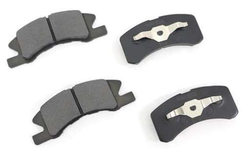 Daihatsu brake pad set - front 122.1/92x44.2x15.5