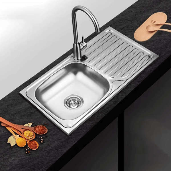 Single Bowl Stainless Steel Kitchen Sink with Drainboard