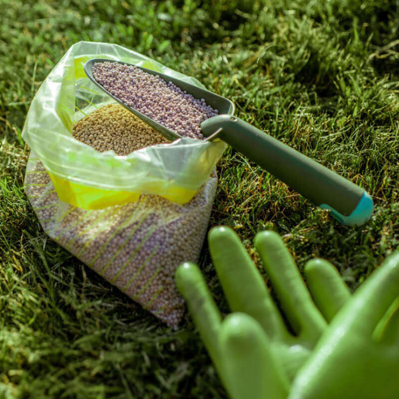 Palm Gardens 2-3-2 Fertilizer - 500g