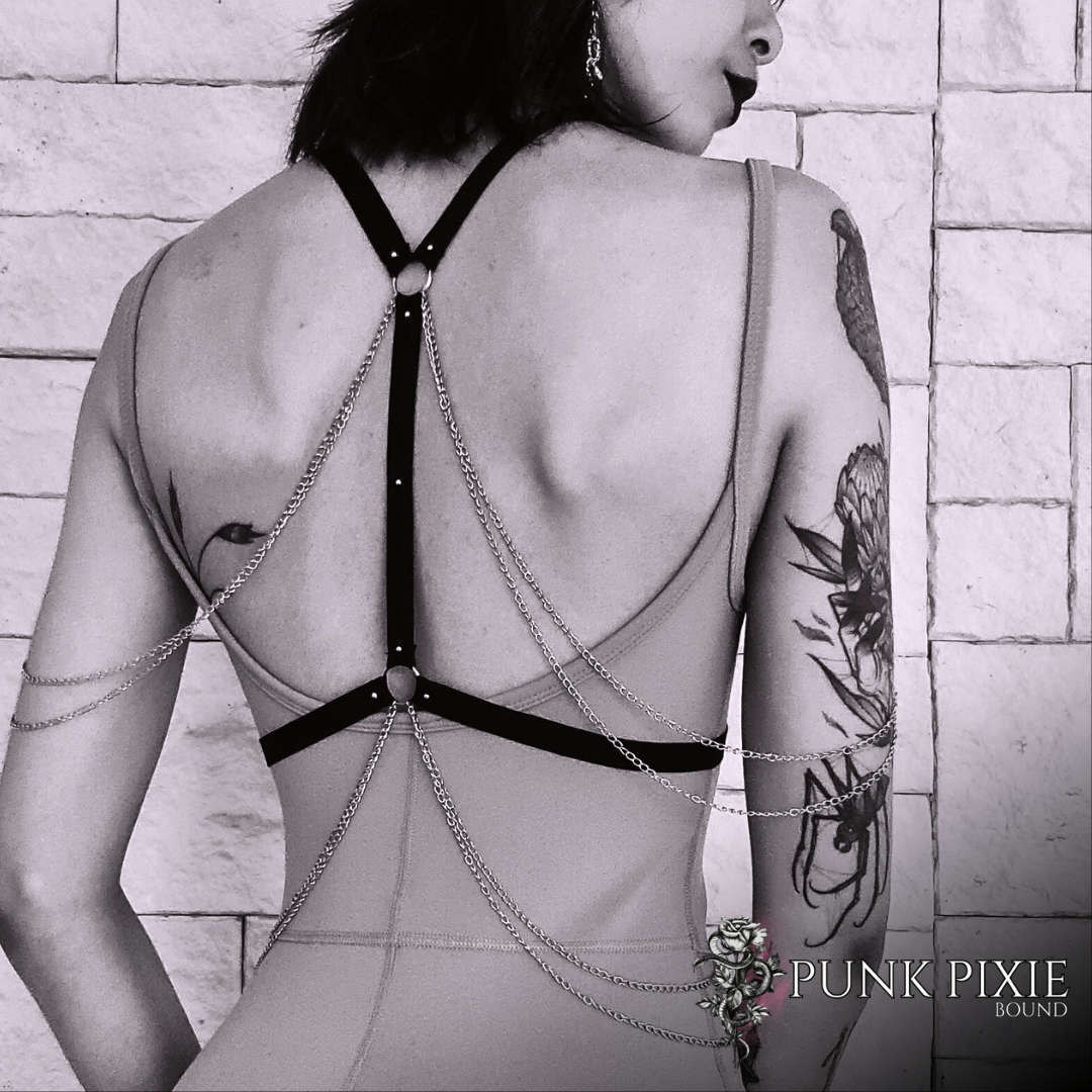 Ophidia harness