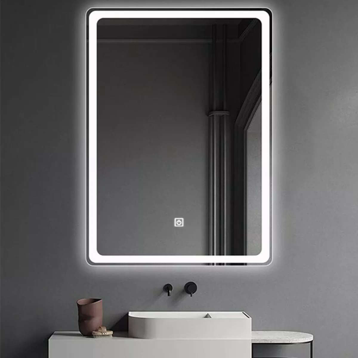 QandAHome-Led Bathroom Mirror 600x900
