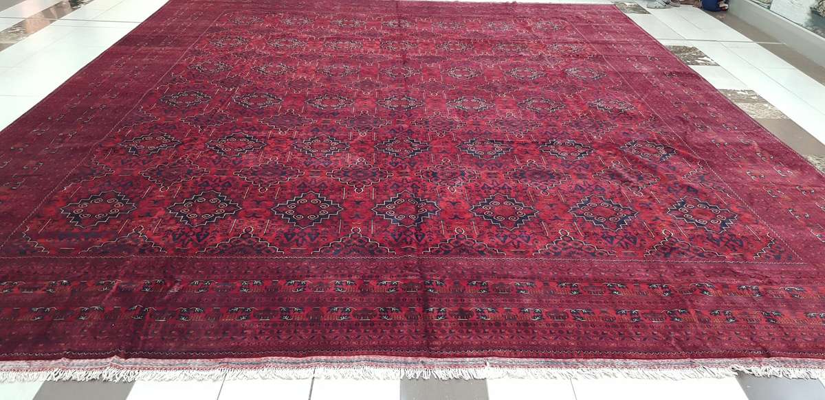 Beautiful Top Quality Khamyab Carpet 600 x 500cm