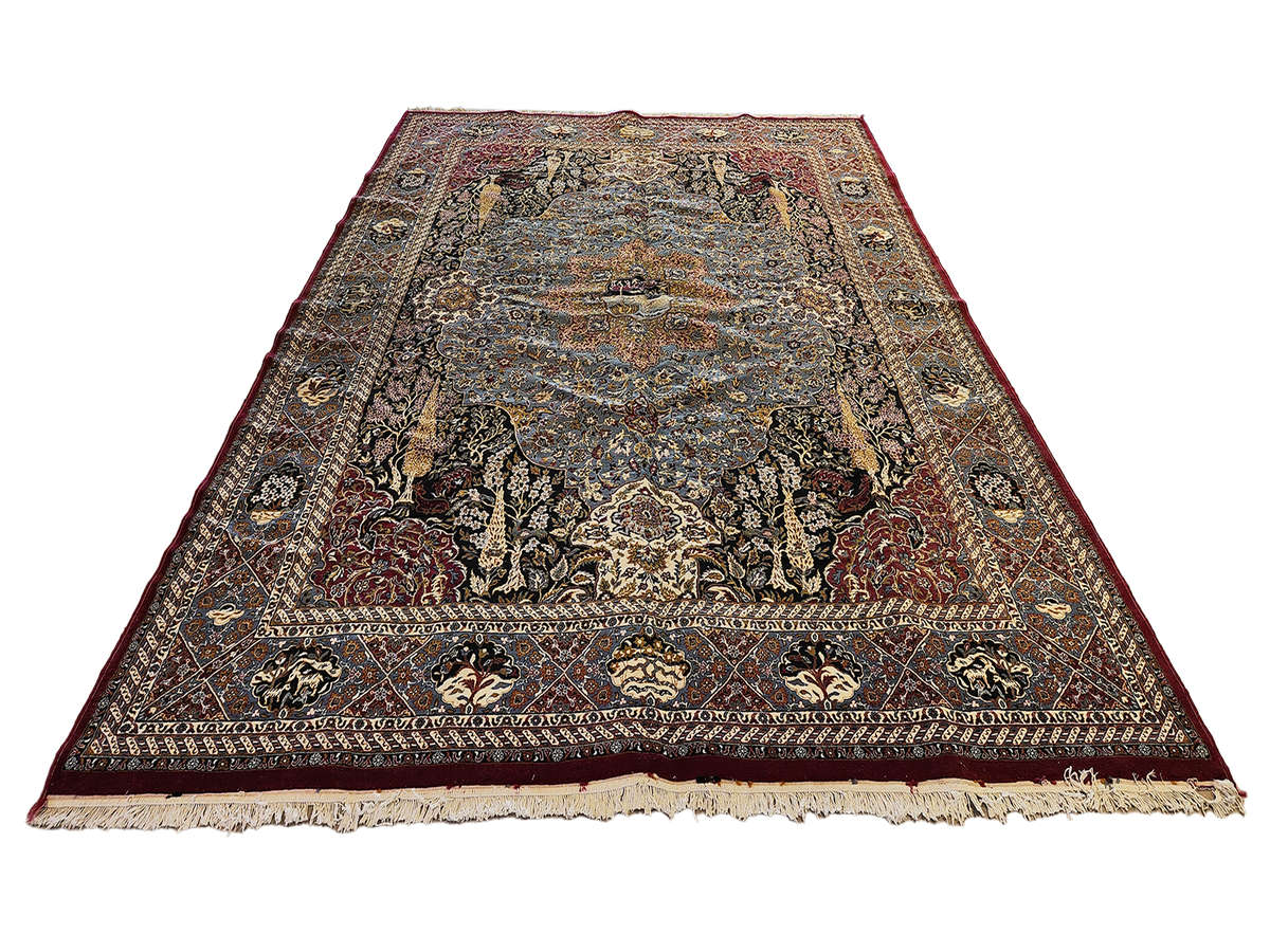Fine Quality Persian Machine Made Carpet 400 x 300 CM