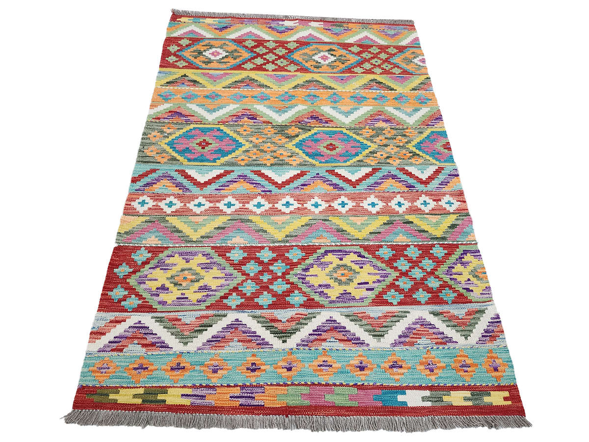 Stunning Afghan Choubi kilim 175 x 118 CM
