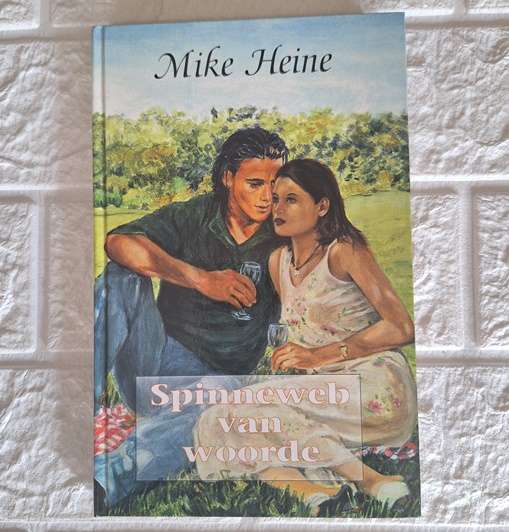 Spinneweb van woorde - Mike Heine