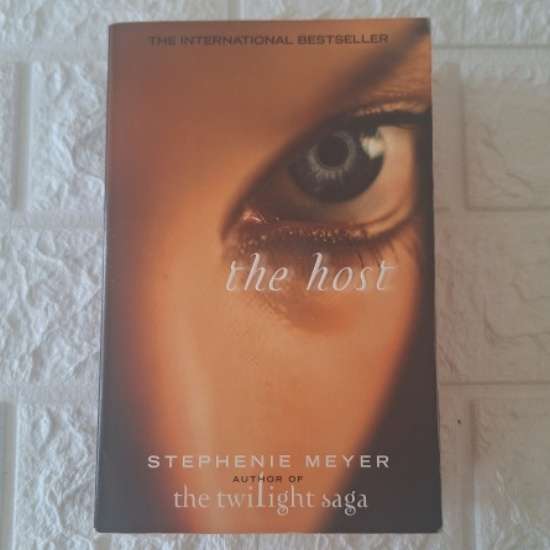 The Host - Stephanie Meyer