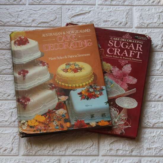 2 Books - Cake Decorating & Sugar Craft