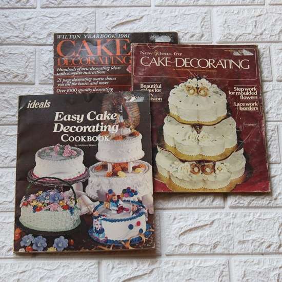 3 Vintage Magazines