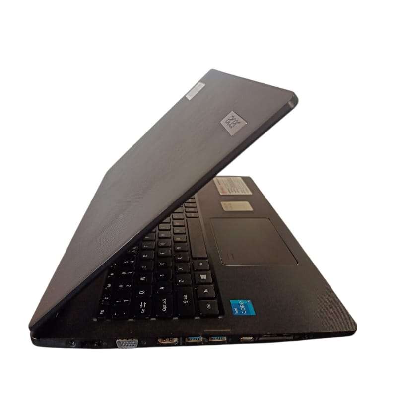 Acer TravelMate P215-53 series Intel Core i5-1135G7 @2.40GHz