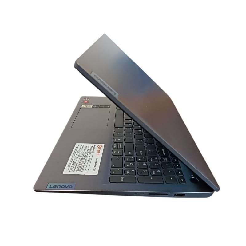 Lenovo IdeaPad 3 AMD Ryzen 7 3700U with Radeon