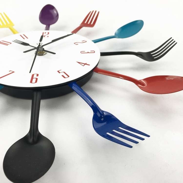 Cutlery Metal Kitchen Wall Clock Spoon Fork Creative Quartz Wall Mounted Clocks Modern Design Dec...