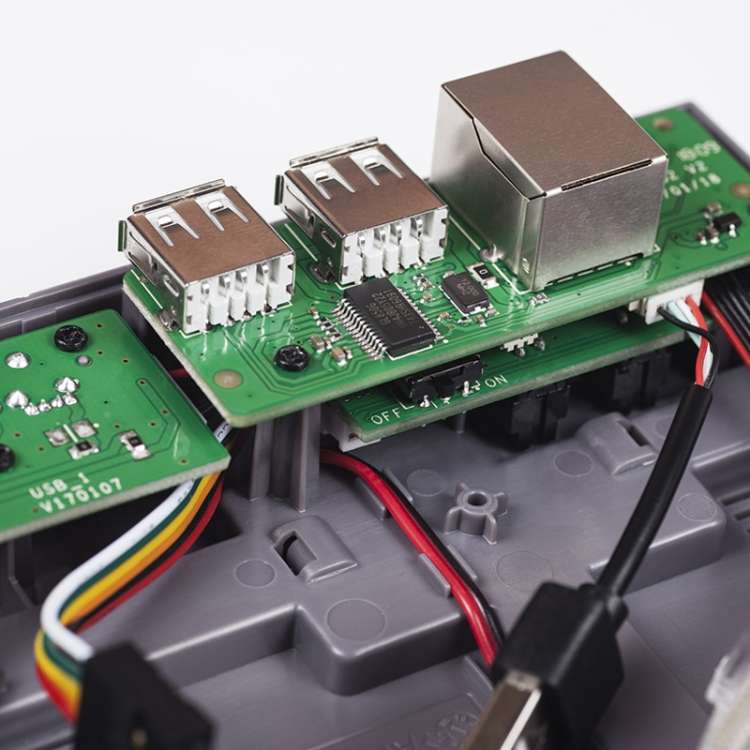 Retroflag NESPi Case+ Game Console Box With LED Indicator For Raspberry Pi