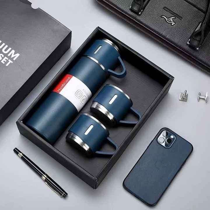 500ml Vacuum Flask Stainless with 2 Cups - Blue