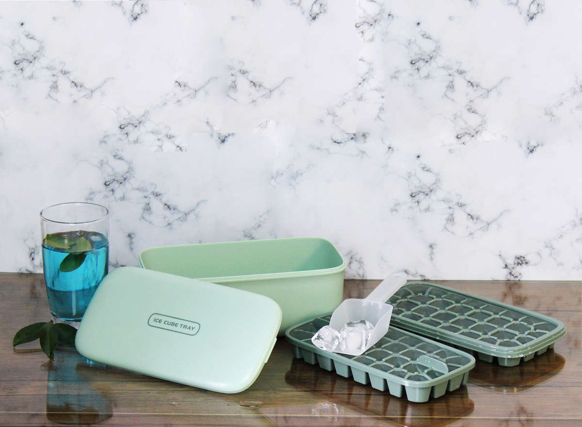 Fine living silicone ice tray box  green