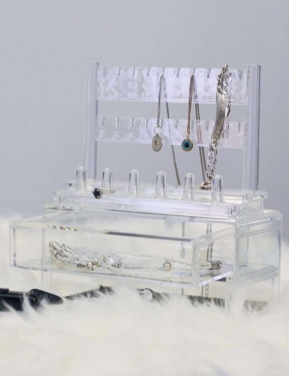 Ghost Necklace Organiser With Draws