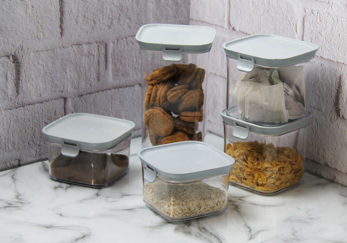 6 pc Storage Container Set - with Clips