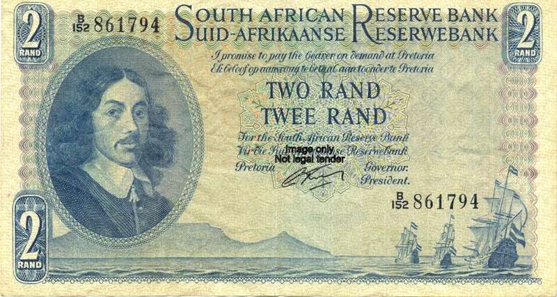 R2 first and only issue *** Rissik  *** VF *** Creases throughout