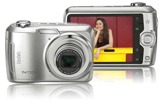 **R2500**  Kodak Easyshare C195 Digital Camera (Silver)