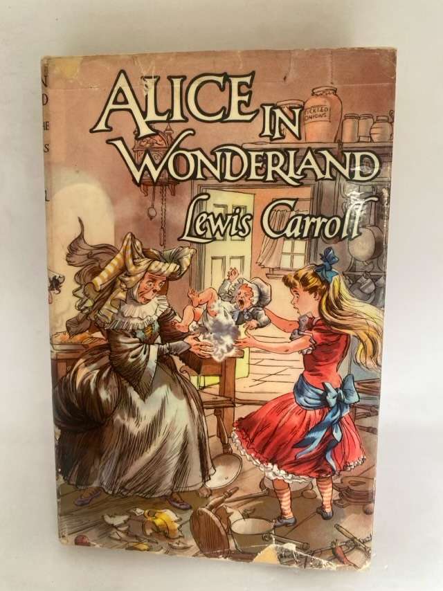 Alice In Wonderland - Lewis Carroll