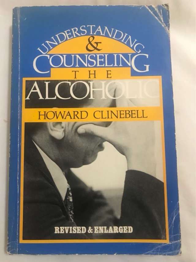 Understanding & Counseling the Alchoholic - Howard Clinebell