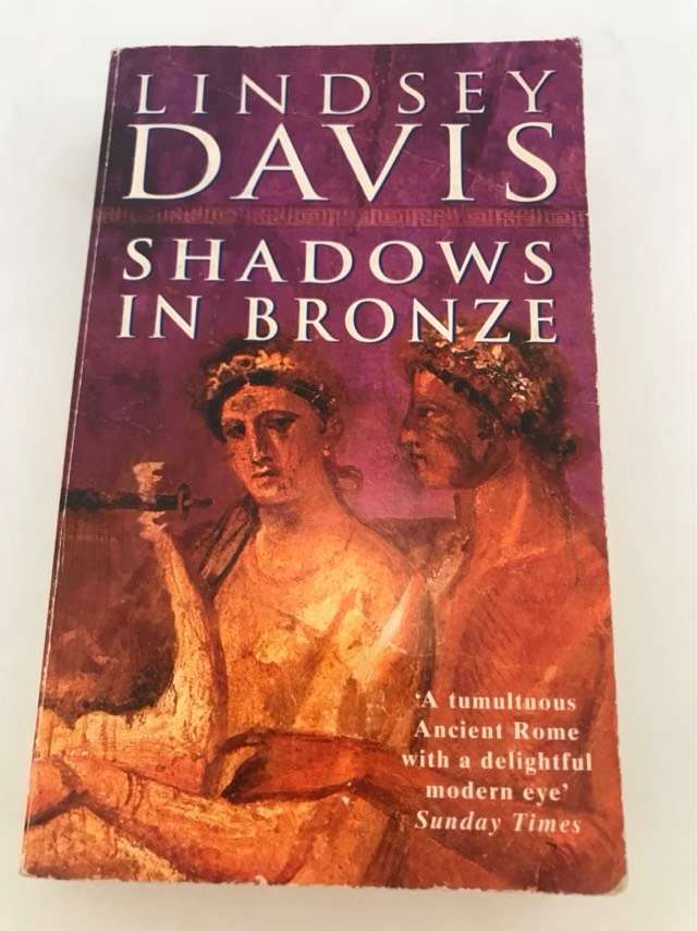 Shadows in Bronze - Lindsey Davis