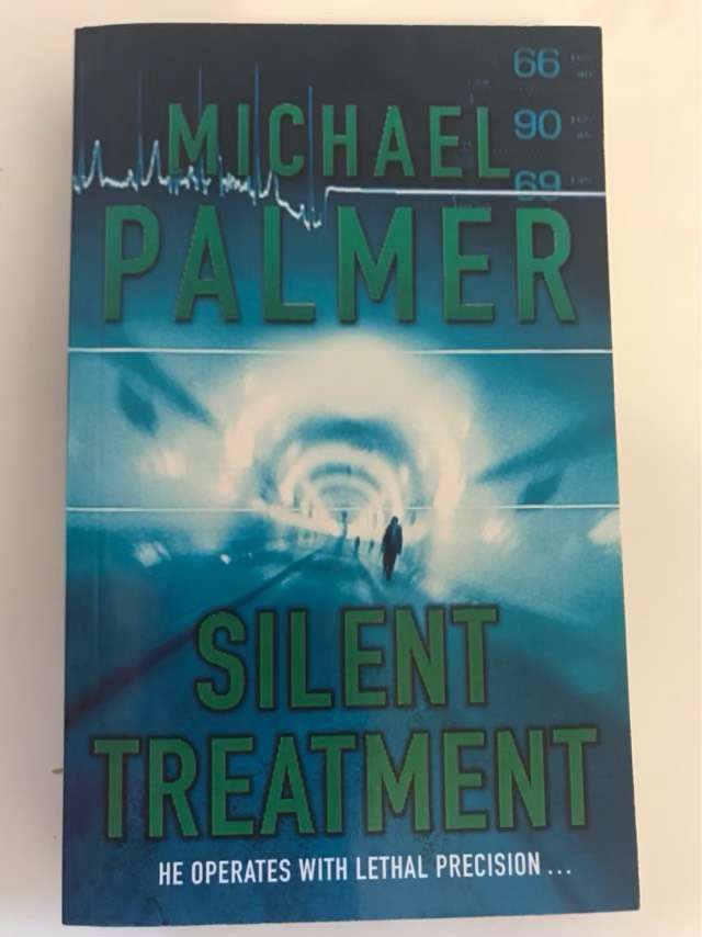 Silent Treatment - Michael Palmer