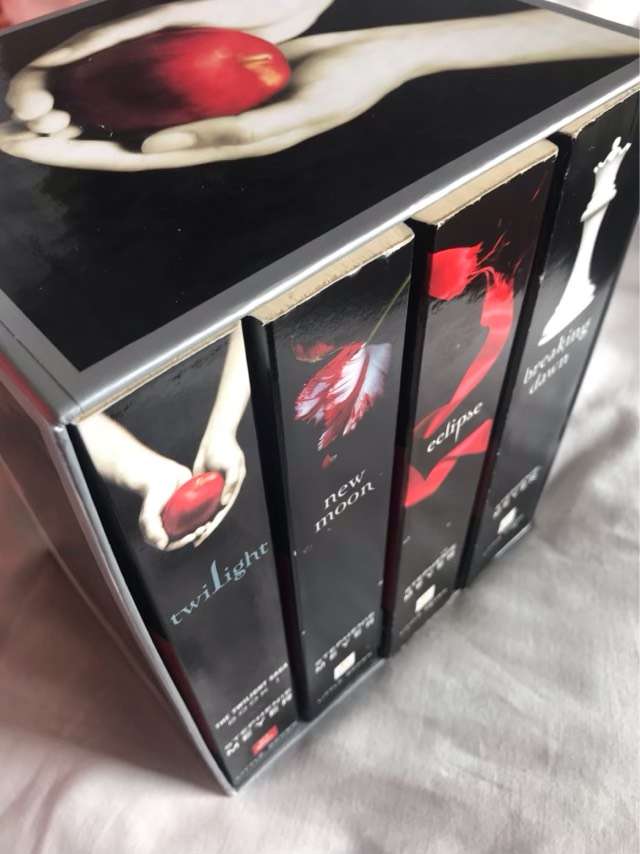 The twilight saga collection - Stephenie Meyer