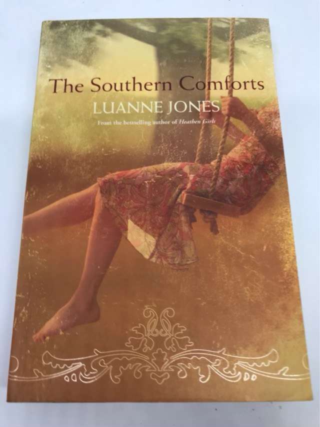 The Southern Comforts - Luanne Jones