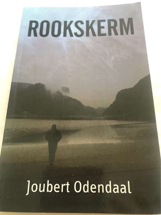 Rookskerm - Joubert Odendaal