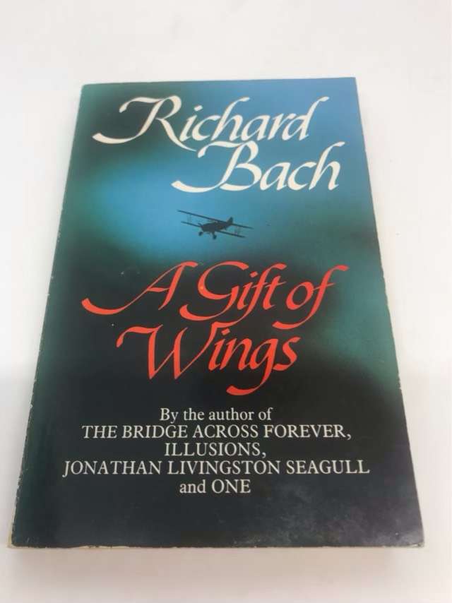 A Gift of Wings - Richard Bach