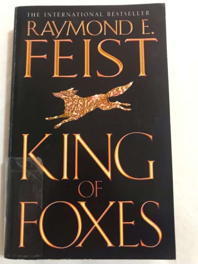 King of Foxes - Raymond E. Feist