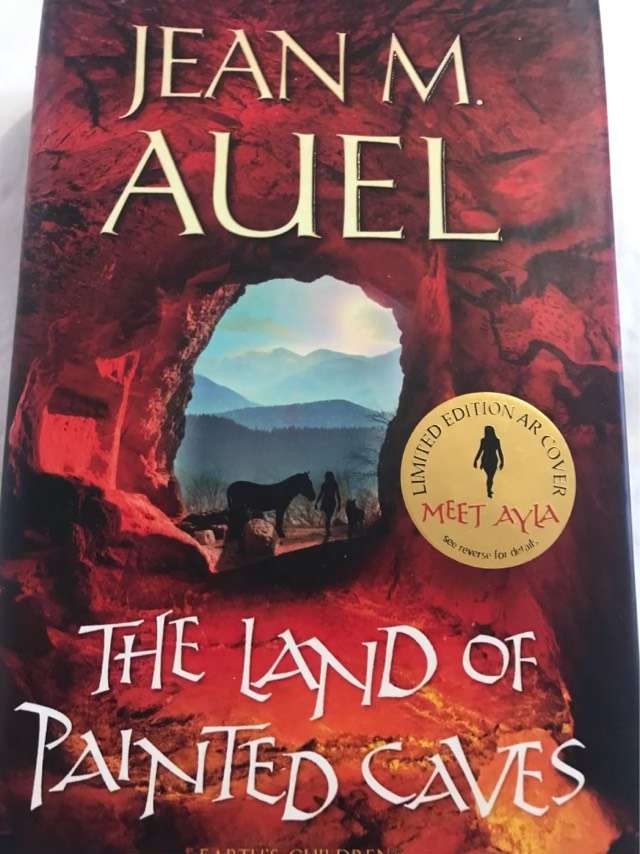Land of Painted Caves - Jean M. Auel