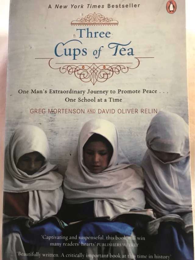 Three Cups of Tea - Greg Mortenson, David Oliver Relin
