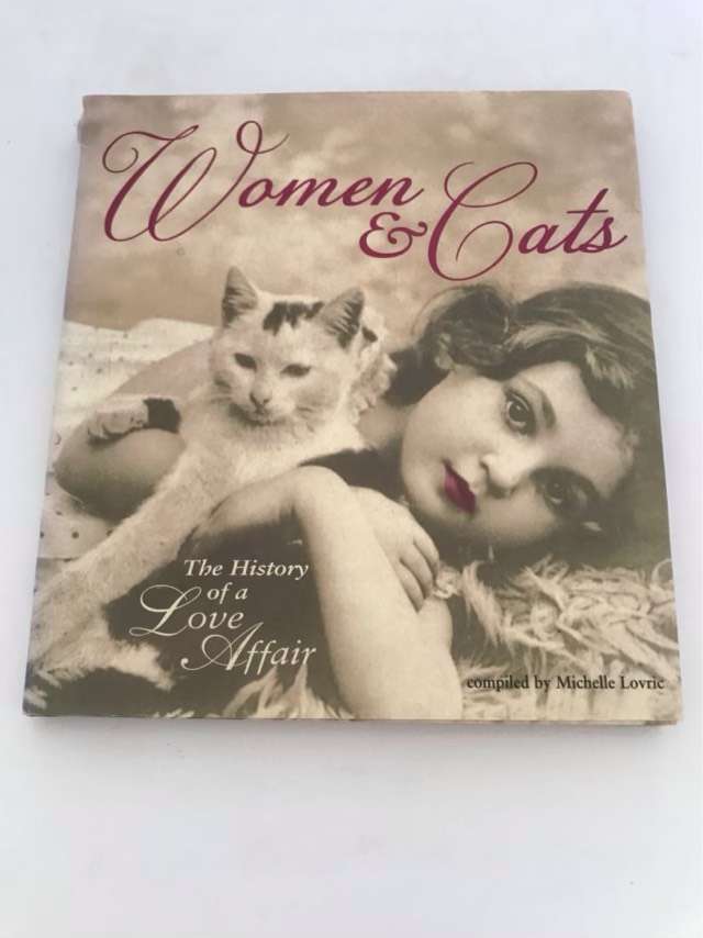 Women & Cats - Michelle Lovric Ed.