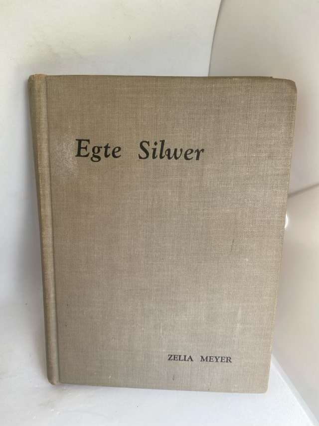 Egte Silwer - Zelia Meyer