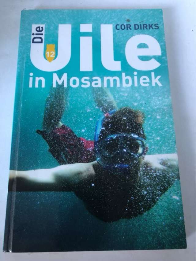 Die Uile in Mosambiek - Cor Dirks
