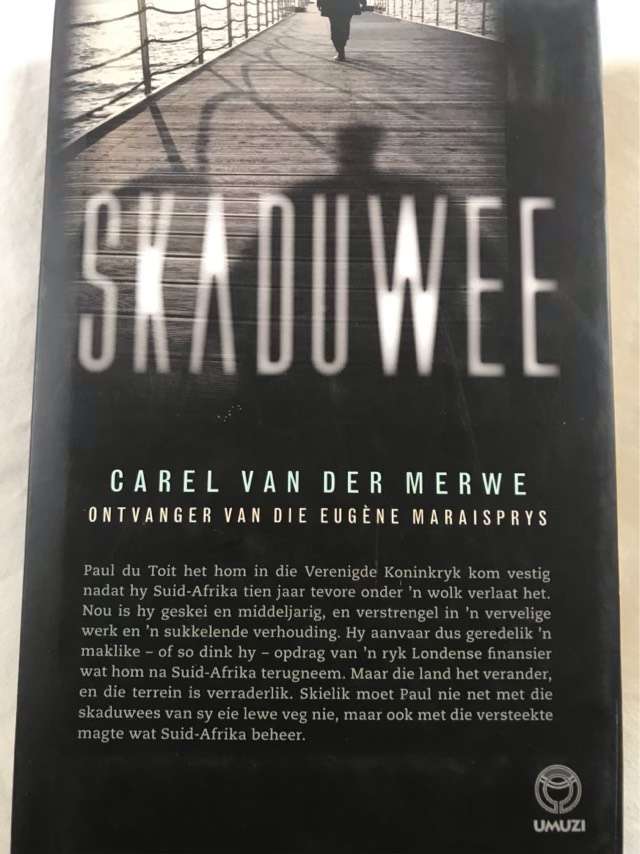 Skaduwee - Carel Van der Merwe