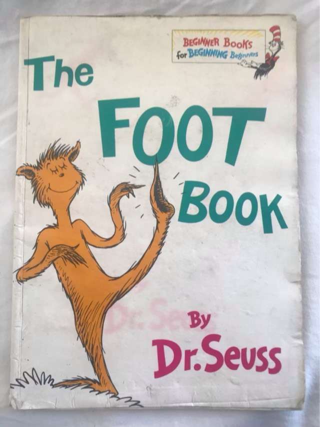 The Foot Book - Dr Seuss