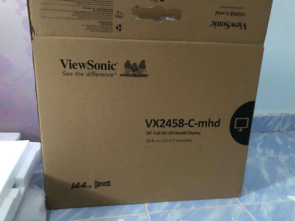 **BARGAIN BUY** 24` CURVED FULL HD GAMING SCREEN - NEXT GEN GAMING! GRAB IT @ JUST R2999!!!!!!!!!!!!