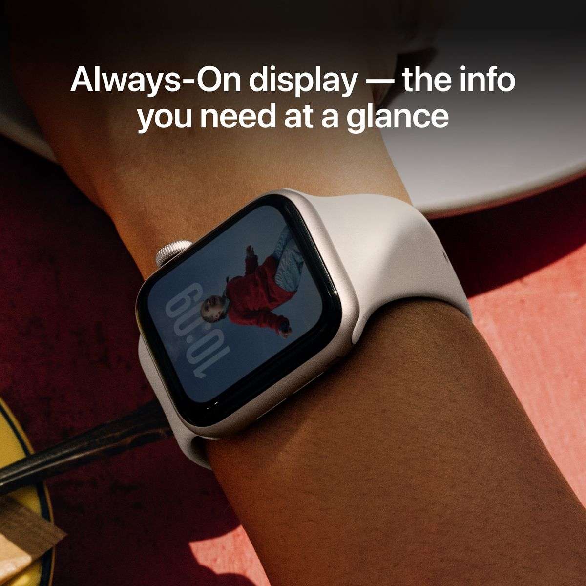Apple Watch SE 3 GPS + Cellular Aluminium Case with Sport Band