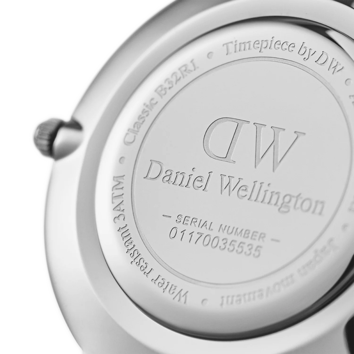 Daniel Wellington Sterling Silver tone Women's Watch (DW00100164) - White Dial & Mesh Bracelet