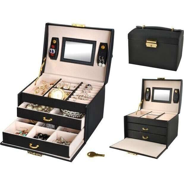 Boxes Unisex Wristwatch (6348)