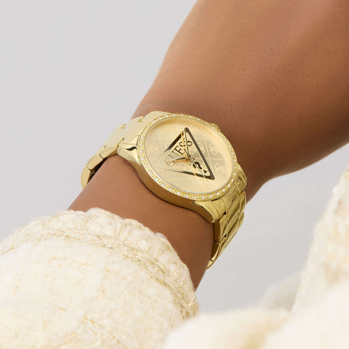 Guess Women's Watch (GW0987L2)
