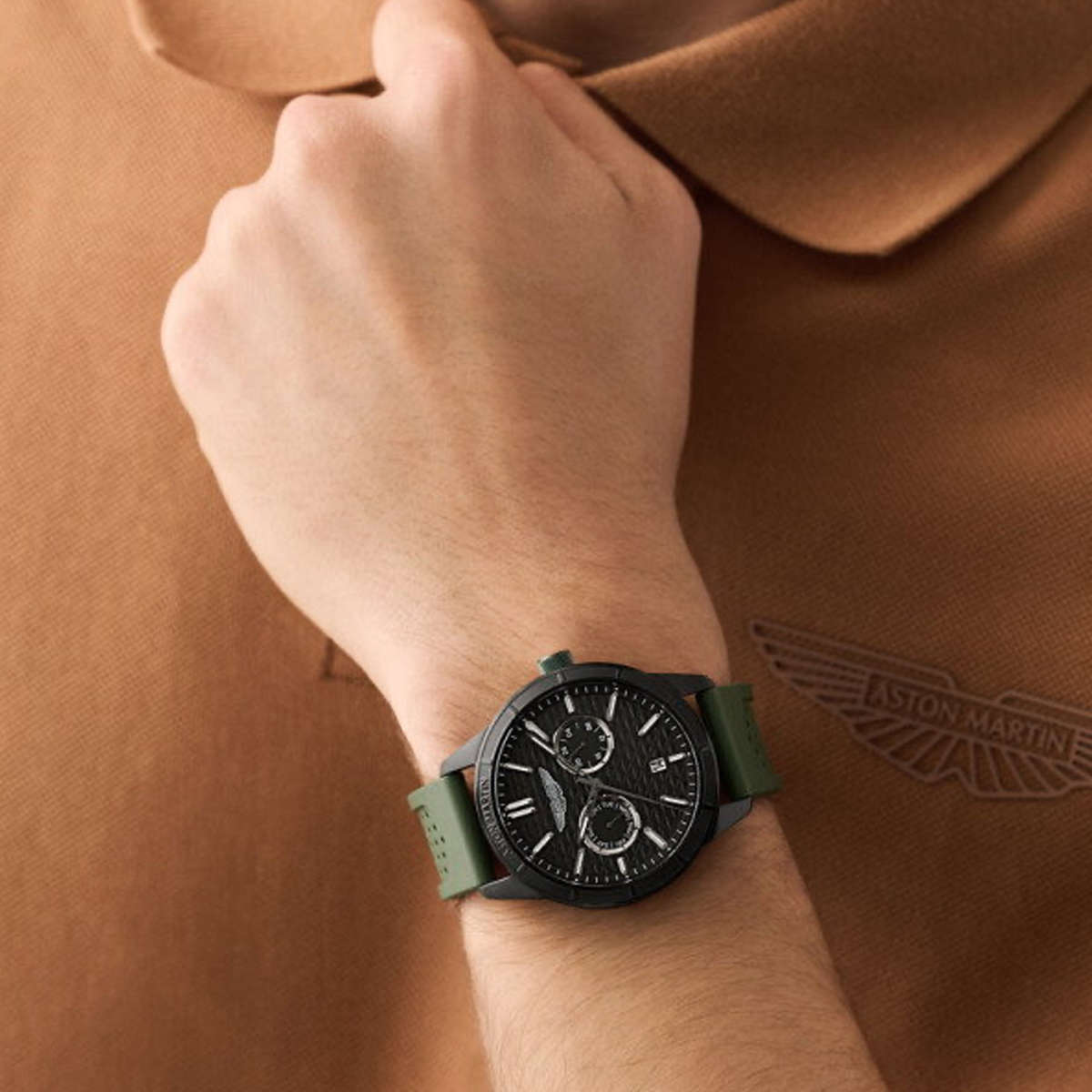 Aston Martin Unisex Watch (MTIH2S604)