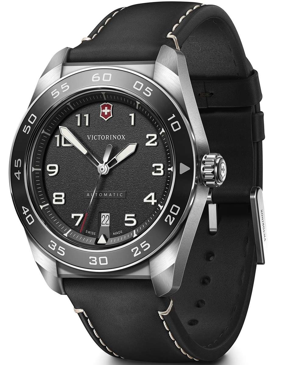Victorinox Men's Watch (242044)