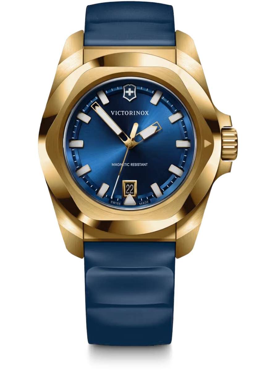 Victorinox Men's 46mm Watch (242090)