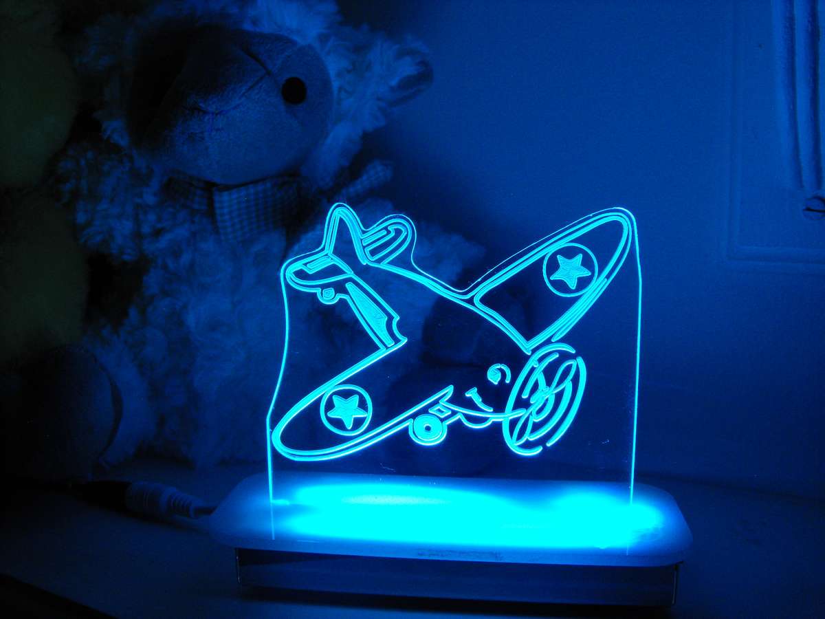 Swift the Plane the Night Light