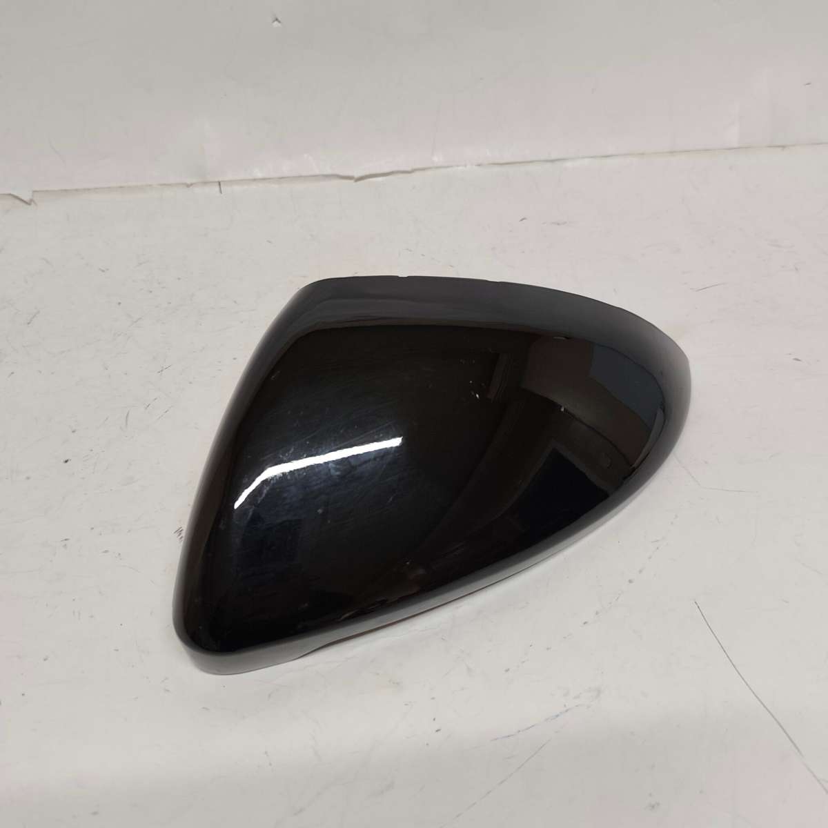 VW Golf 7 Mirror Cover Left 13-17 (Used)